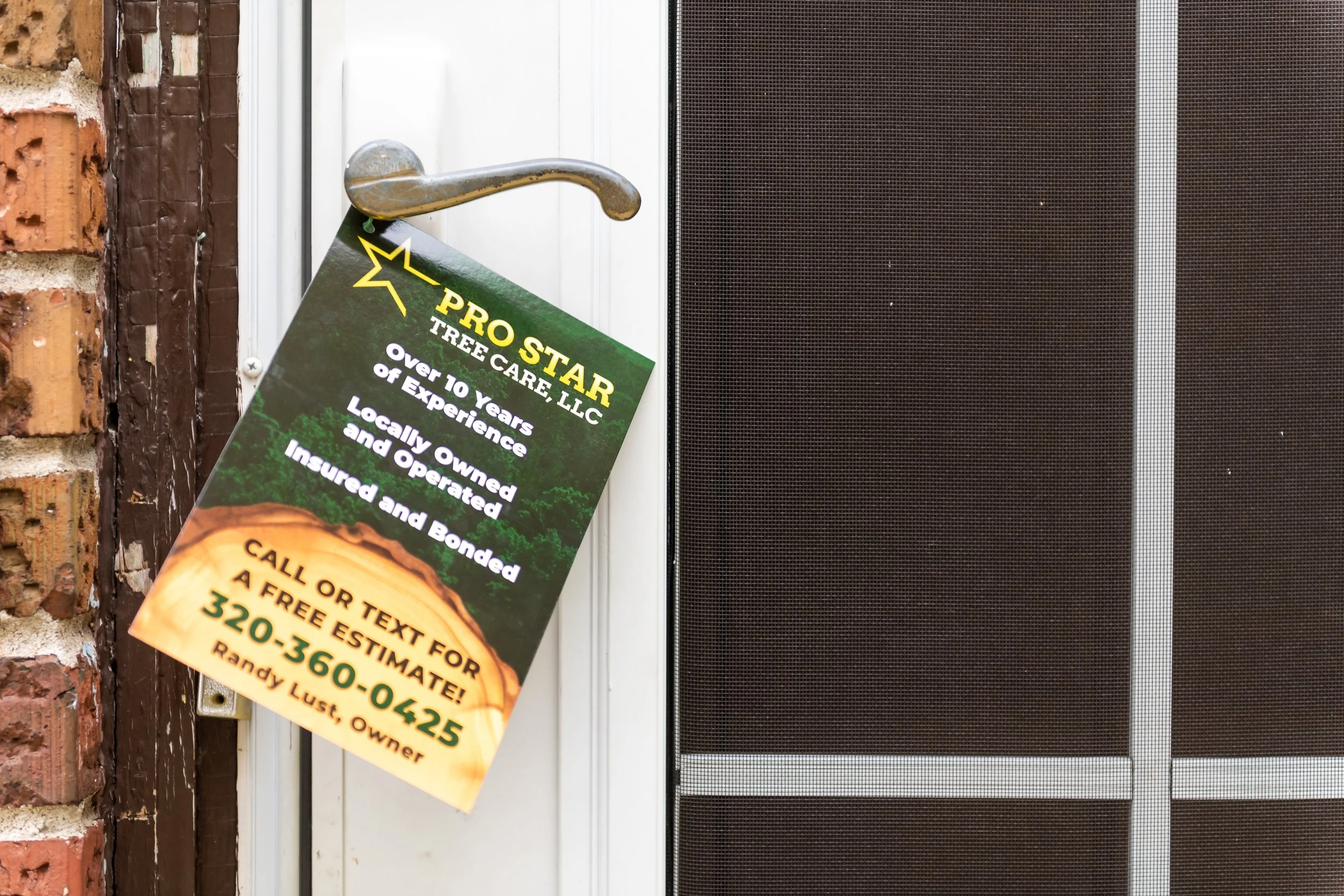 door+hanger+delivery