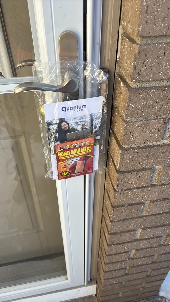 gift bag delivery_nicholas_miller_697a56213e38e983ba7a9602